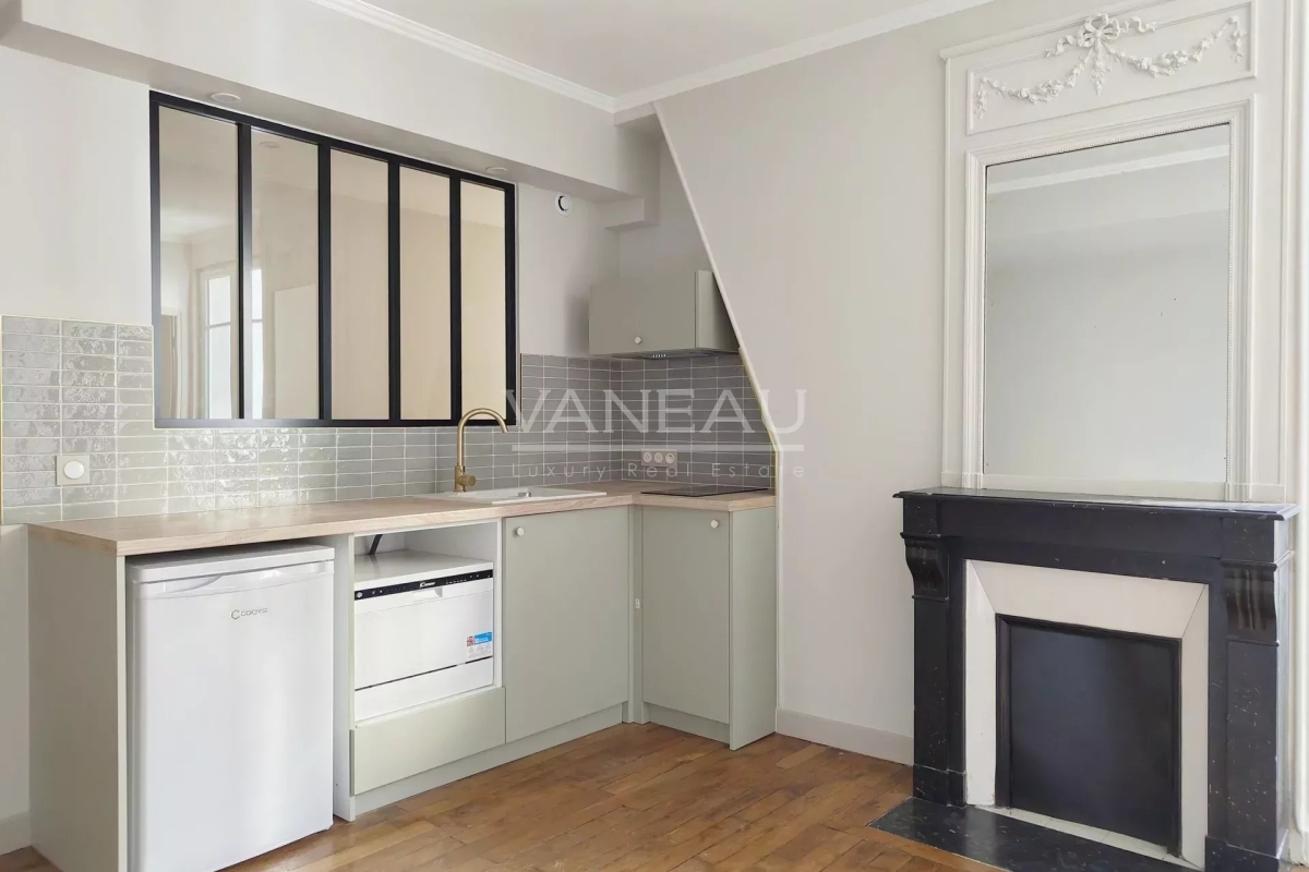 Luxury Apartment for sale in Paris 14Ème, 555 300 €, Photo 3