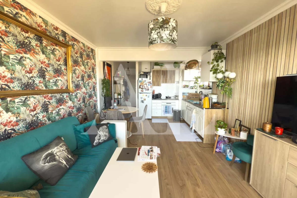 Appartement de luxe à vendre à Le Golfe Juan, 478 000 €, Photo 4