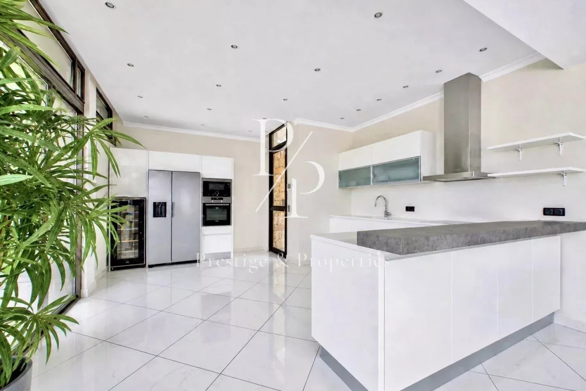 Maison de luxe à vendre à Cannes, 4 590 000 €, Photo 5