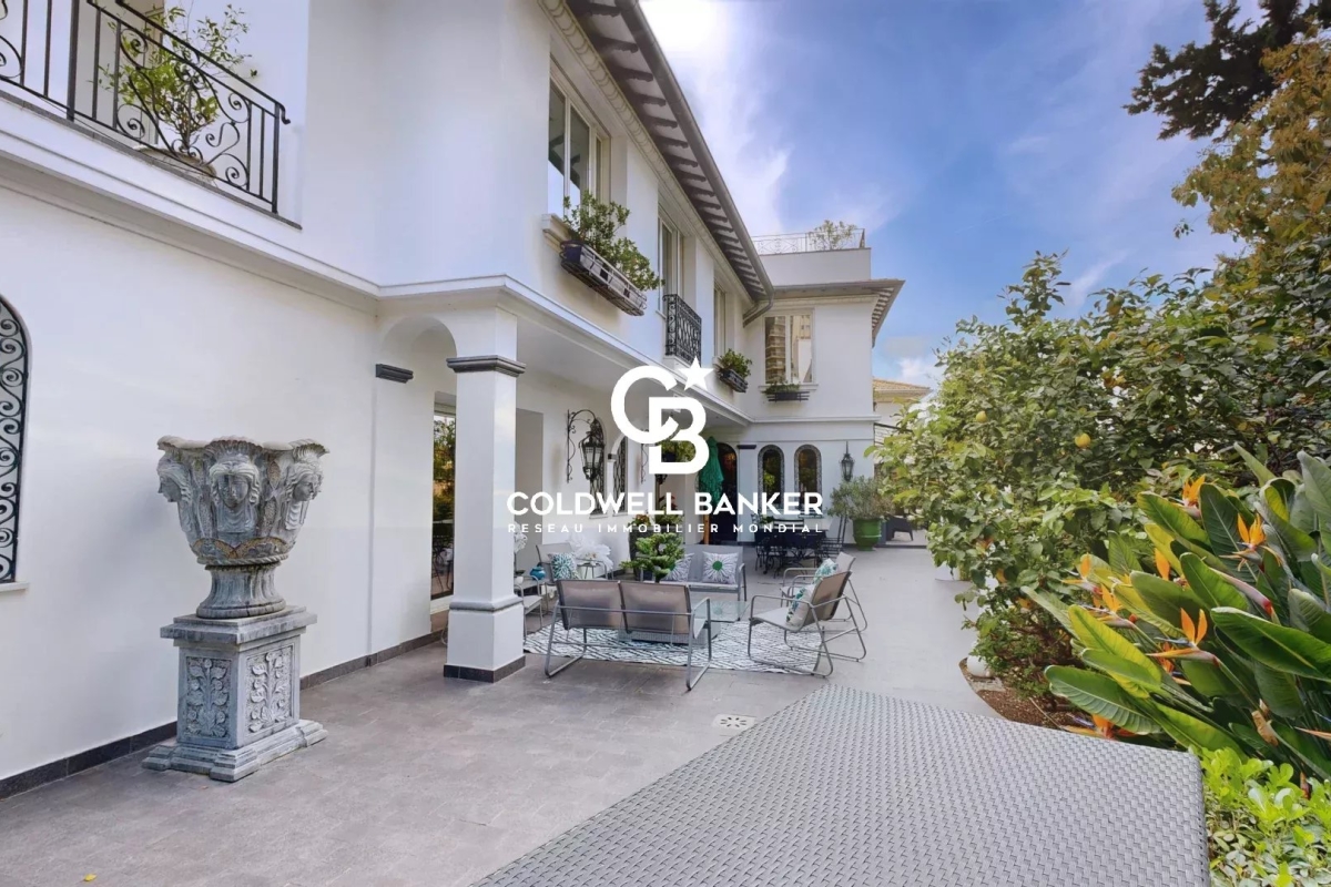 Maison de luxe à vendre à Monaco, 23 000 000 €, Photo 1