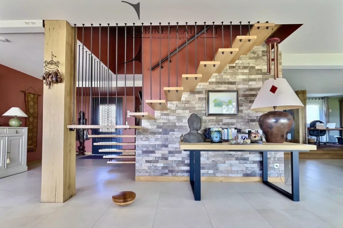 Maison de luxe à vendre à Mortagne-sur-Gironde, 895 500 €, Photo 7