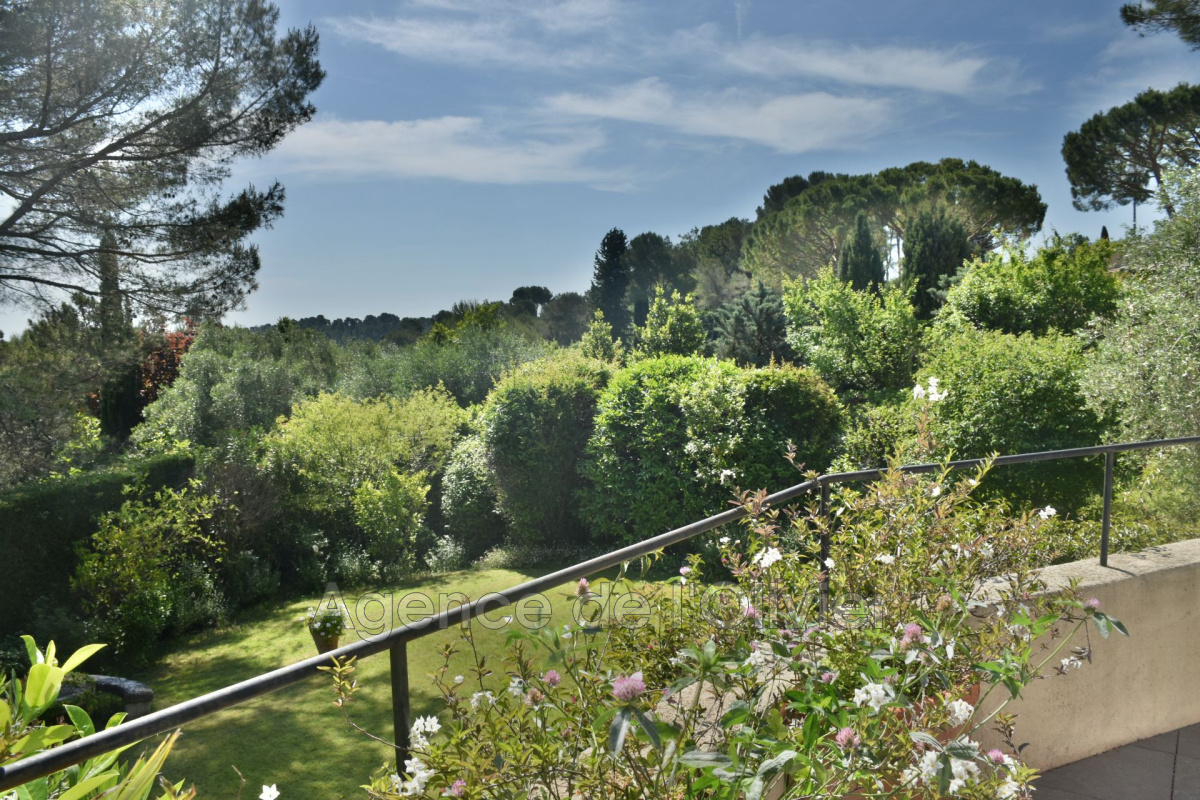 Luxury House for sale in Valbonne, 1 740 000 €, Photo 2