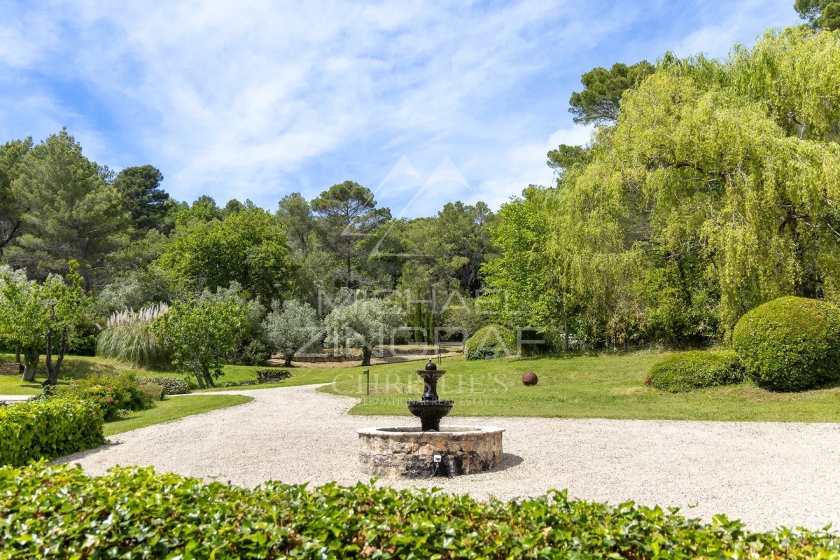 Maison de luxe à vendre à Fayence, 3 450 000 €, Photo 2