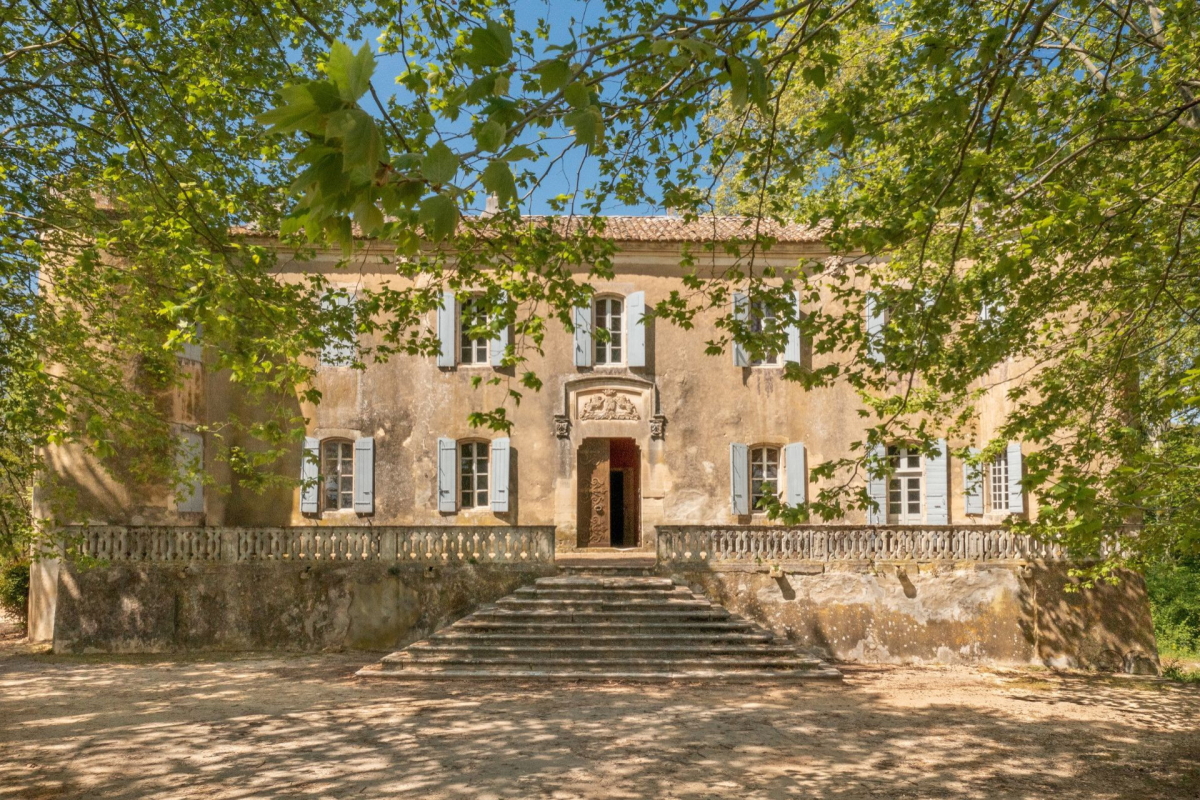 Maison de luxe à vendre à Saint-Paulet-de-Caisson, 1 600 000 €, Photo 1