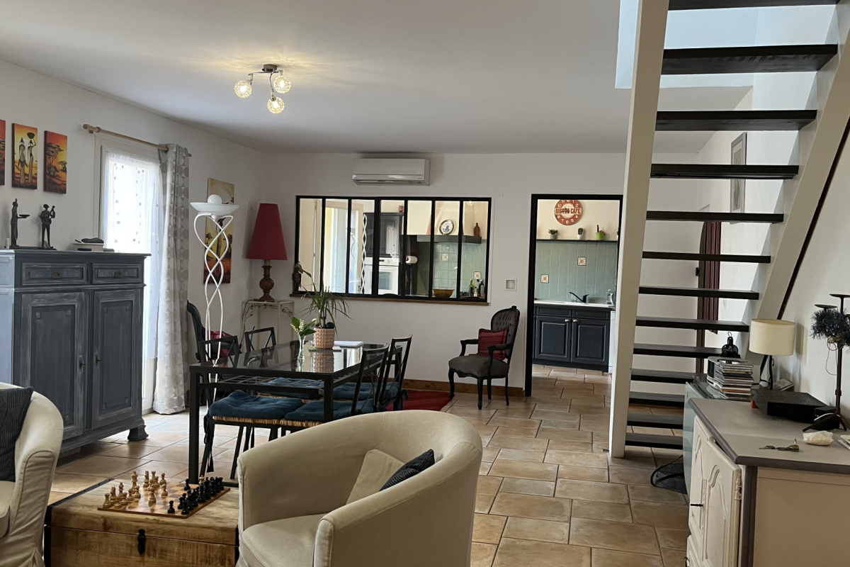 Luxury House for sale in Châteauneuf-du-Pape, 264 000 €, Photo 2