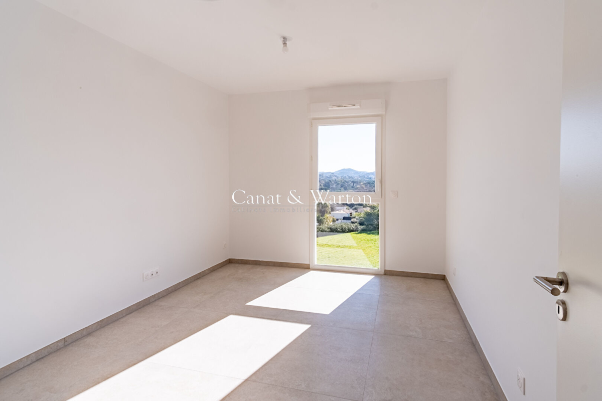Appartement de luxe à vendre à Fréjus, 589 000 €, Photo 7