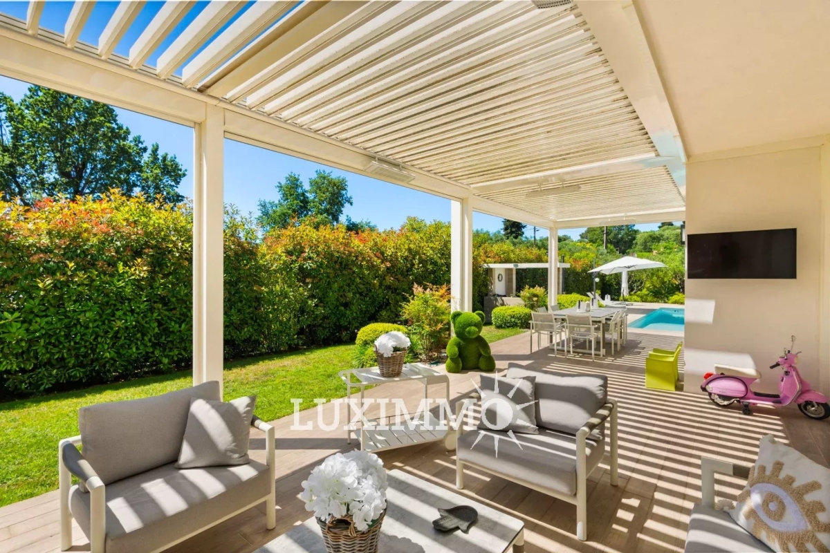 Maison de luxe à vendre à Mougins, 1 990 000 €, Photo 2