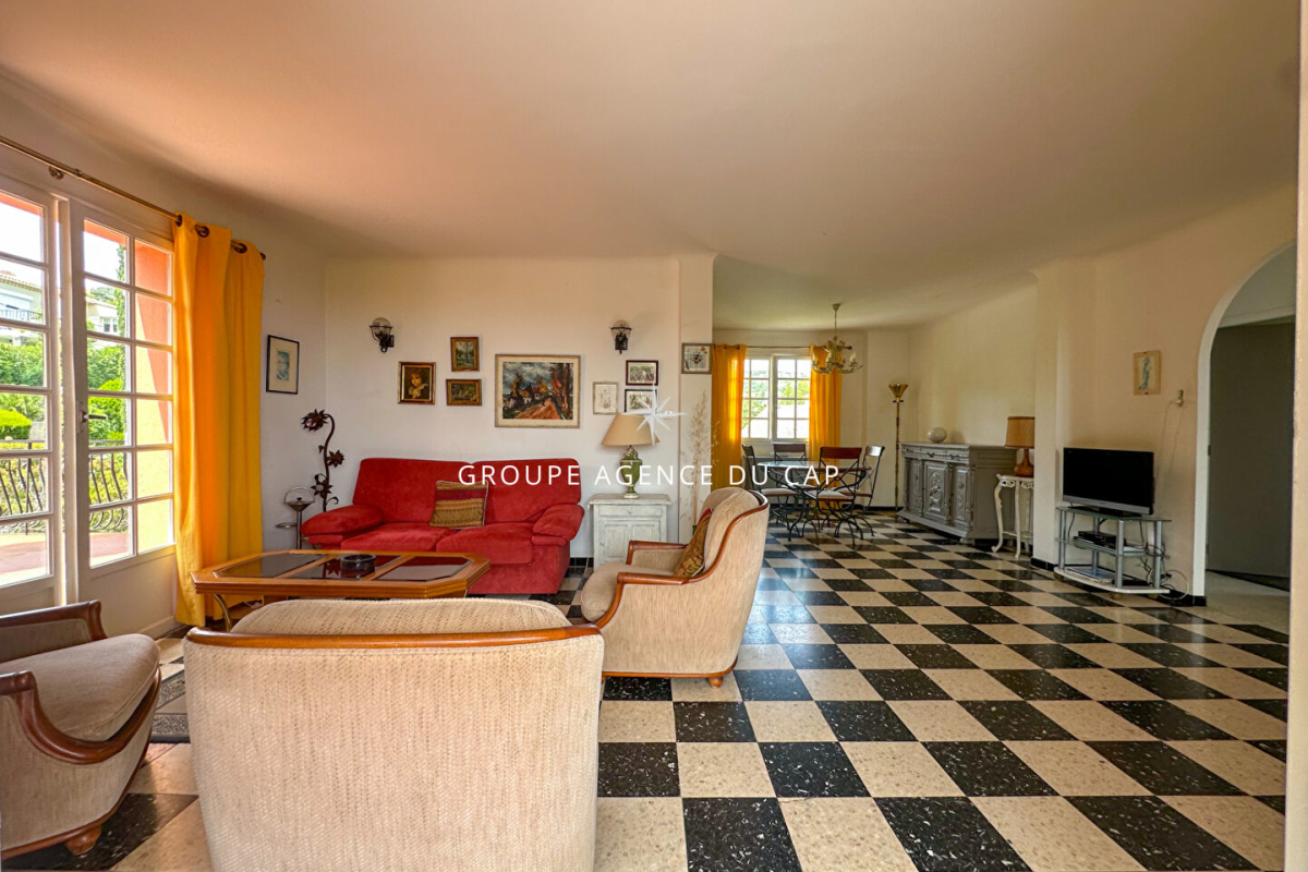 Maison de luxe à vendre à Les Issambres, 950 000 €, Photo 6