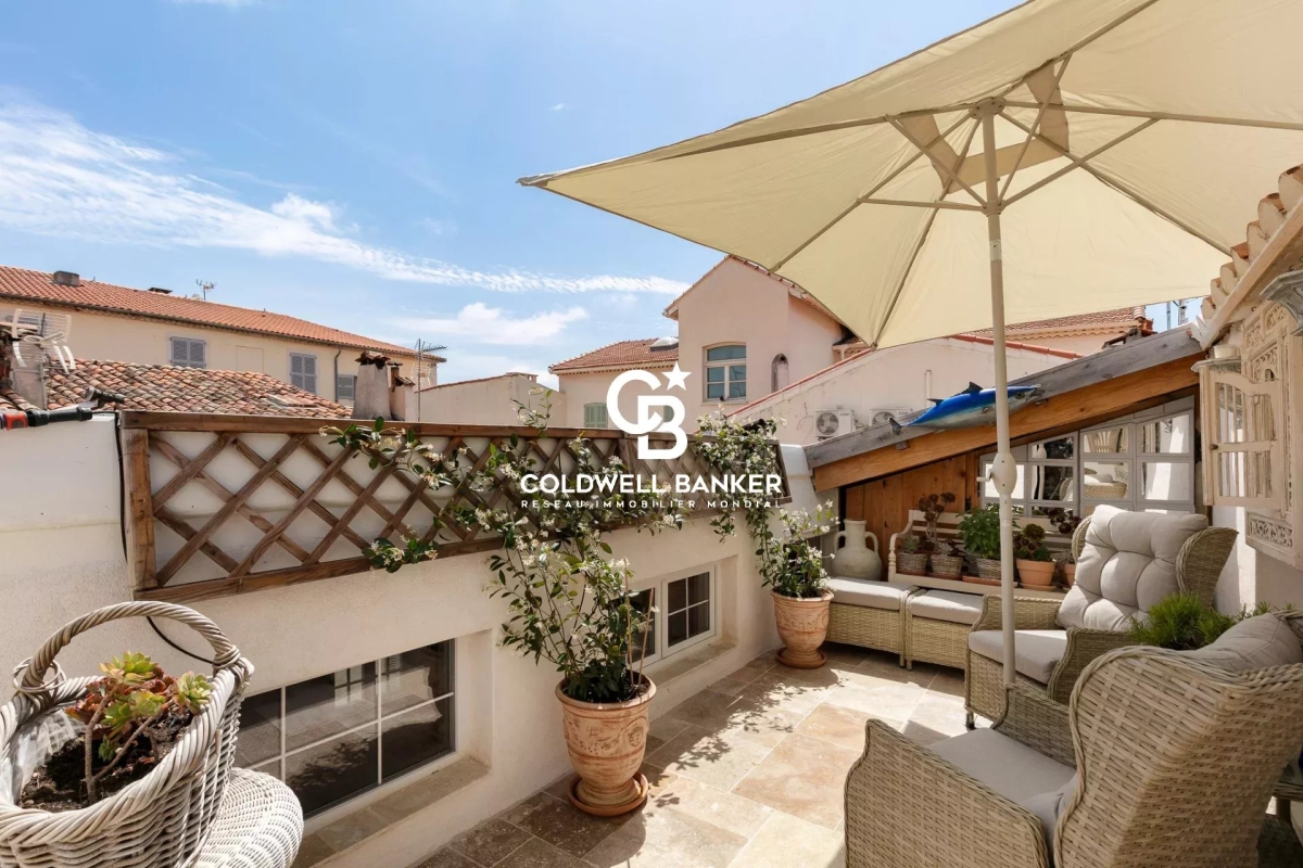 Luxury Apartment for sale in Antibes, 1 395 000 €, Photo 1