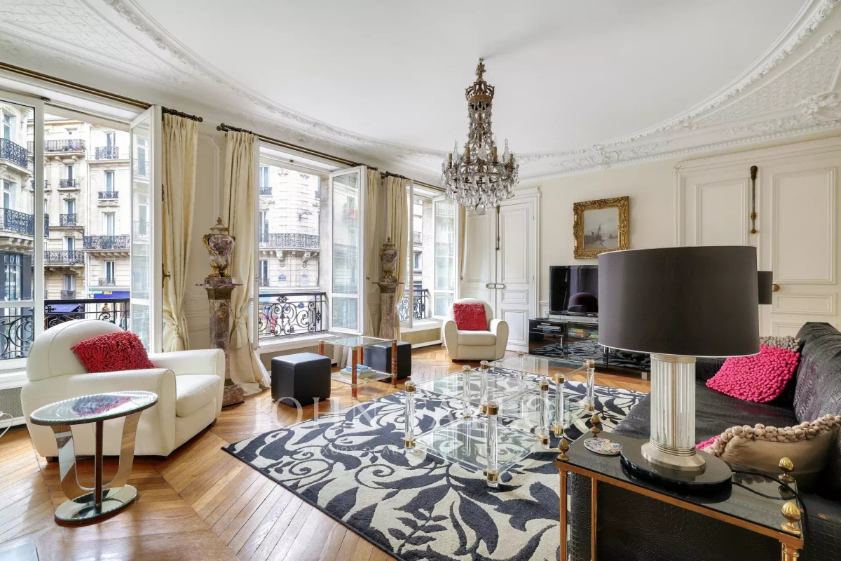 Luxury Apartment for sale in Paris 6Ème, 2 550 000 €, Photo 2