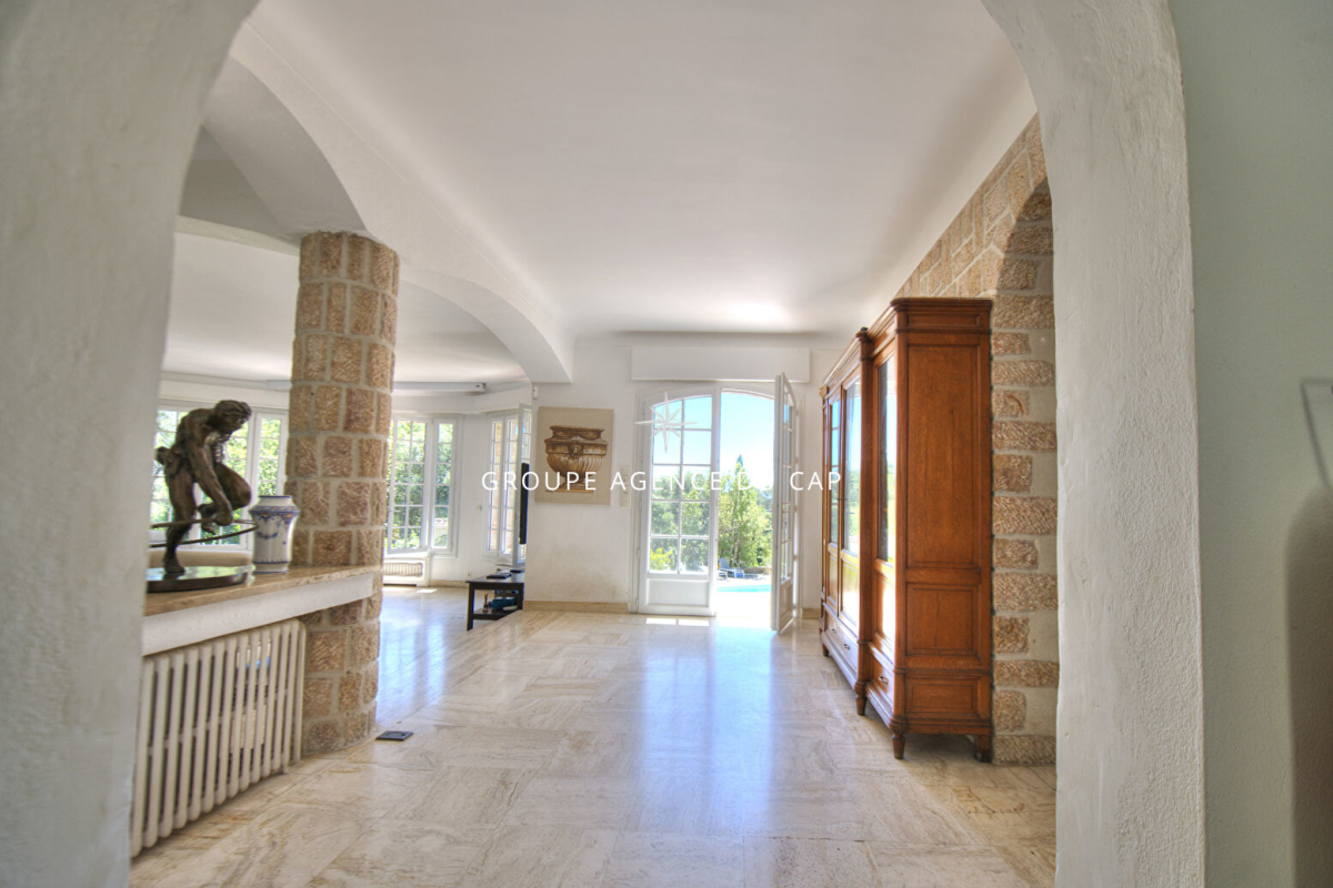 Luxury House for sale in Saint-Raphaël, 1 360 000 €, Photo 5
