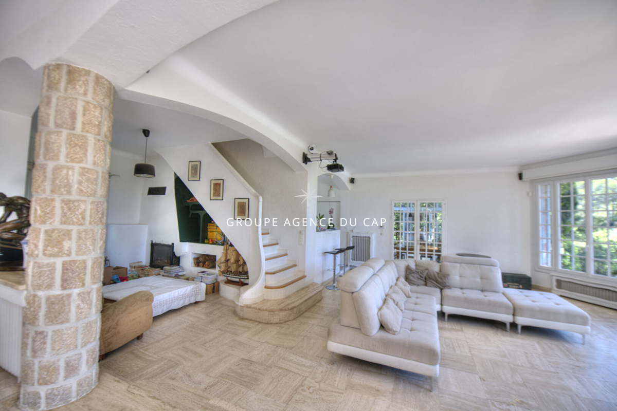 Luxury House for sale in Saint-Raphaël, 1 360 000 €, Photo 7