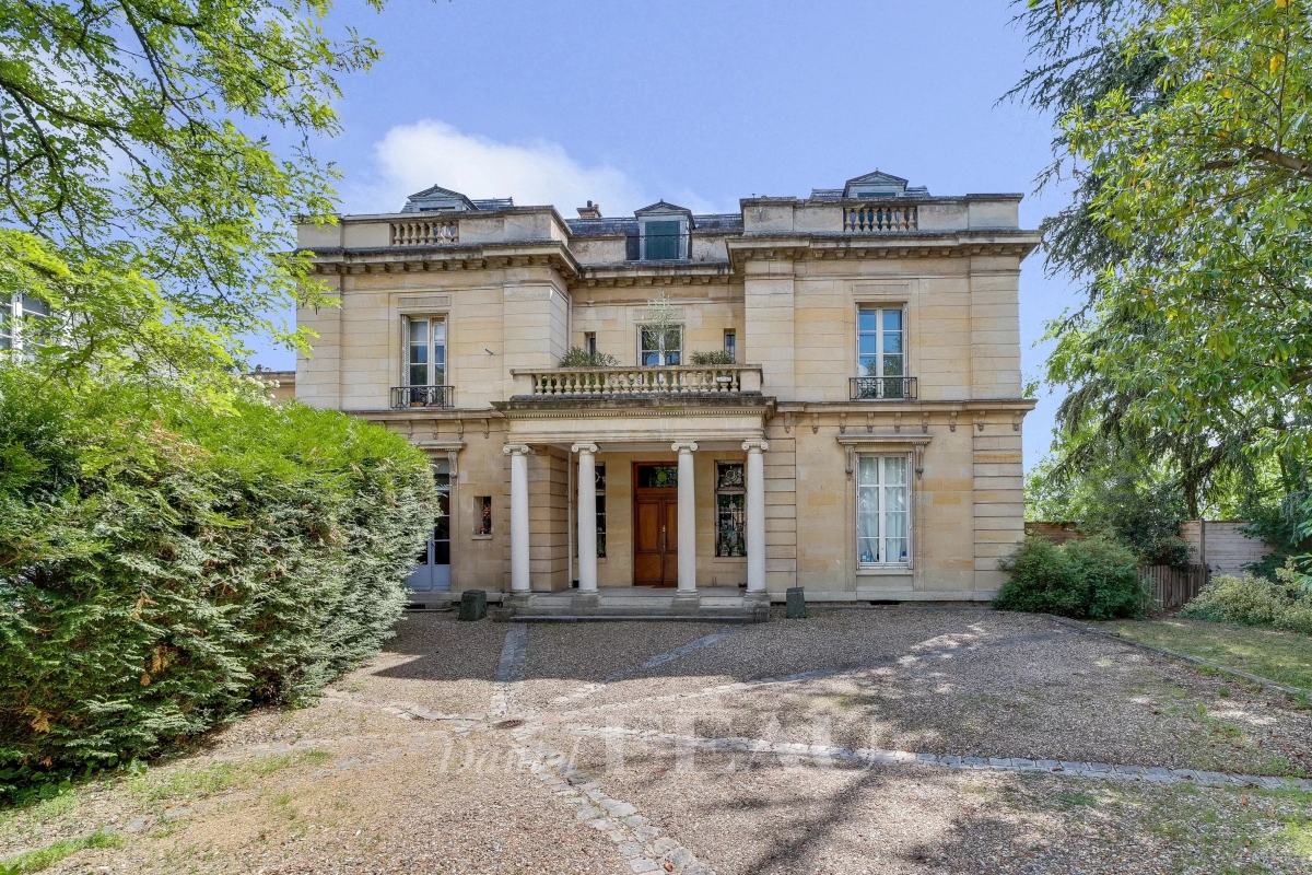 Appartement de luxe à vendre à Saint-Germain-en-Laye, 750 000 €, Photo 1