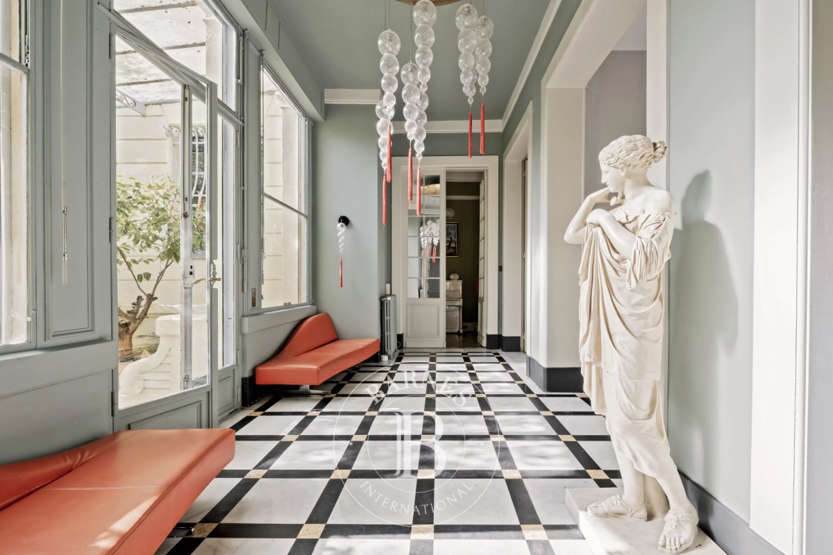 Maison de luxe à vendre à Bordeaux, 1 976 000 €, Photo 2
