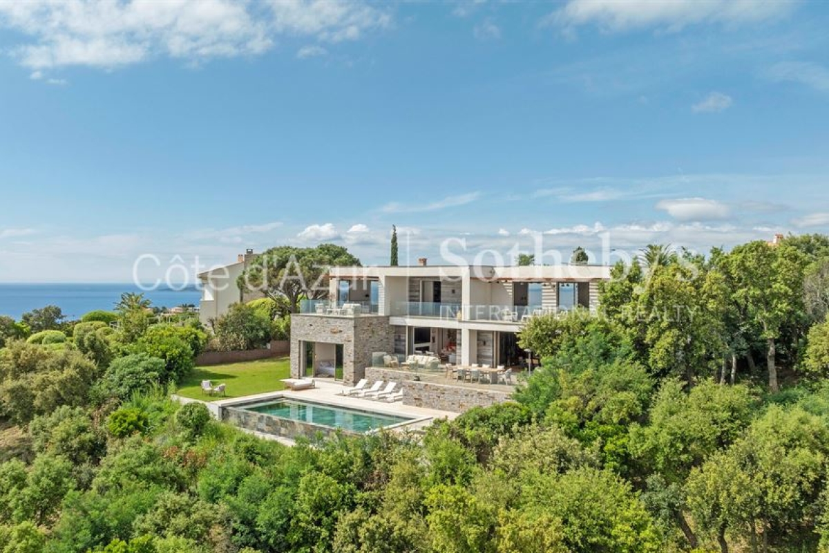 Maison de luxe à vendre à Les Issambres, 5 390 000 €, Photo 2