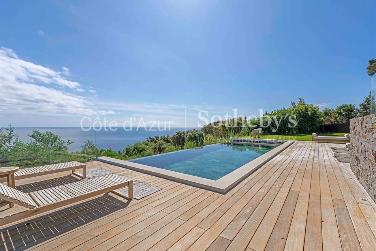 Maison de luxe à vendre à Les Issambres, 5 390 000 €, Photo 3