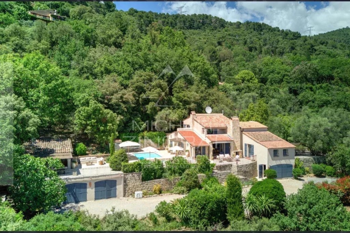 Maison de luxe à vendre à Le Tignet, 1 750 000 €, Photo 1
