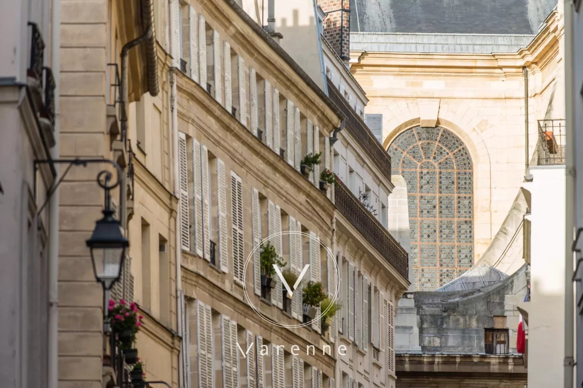 Luxury Apartment for sale in Paris 6Ème, 945 000 €, Photo 2