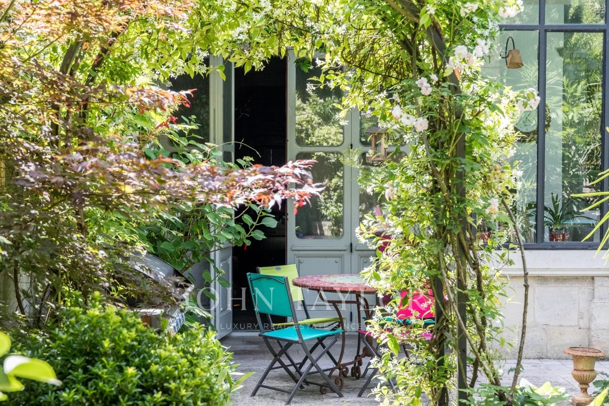 Luxury House for sale in Bordeaux, 2 100 000 €, Photo 2