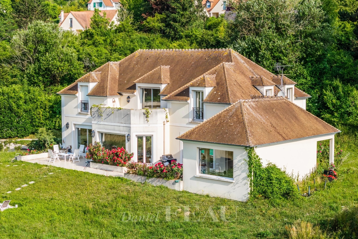 Maison de luxe à vendre à Chambourcy, 1 580 000 €, Photo 2