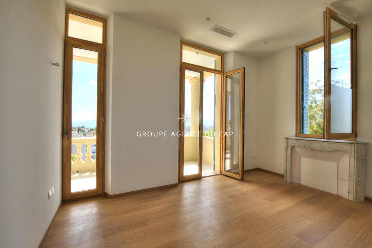 Luxury House for sale in Saint-Raphaël, 1 980 000 €, Photo 6