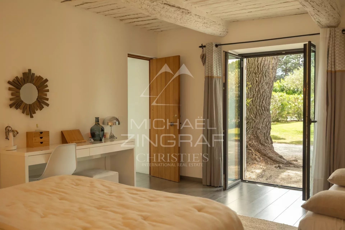Maison de luxe à vendre à Robion, 1 798 000 €, Photo 7