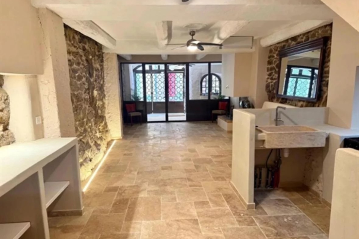 Appartement de luxe à vendre à Grimaud, 525 000 €, Photo 2