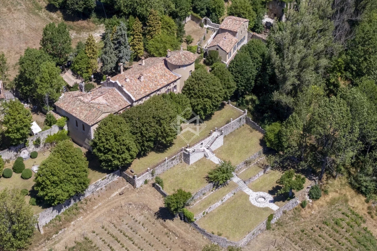 Luxury House for sale in Andon, 2 500 000 €, Photo 2