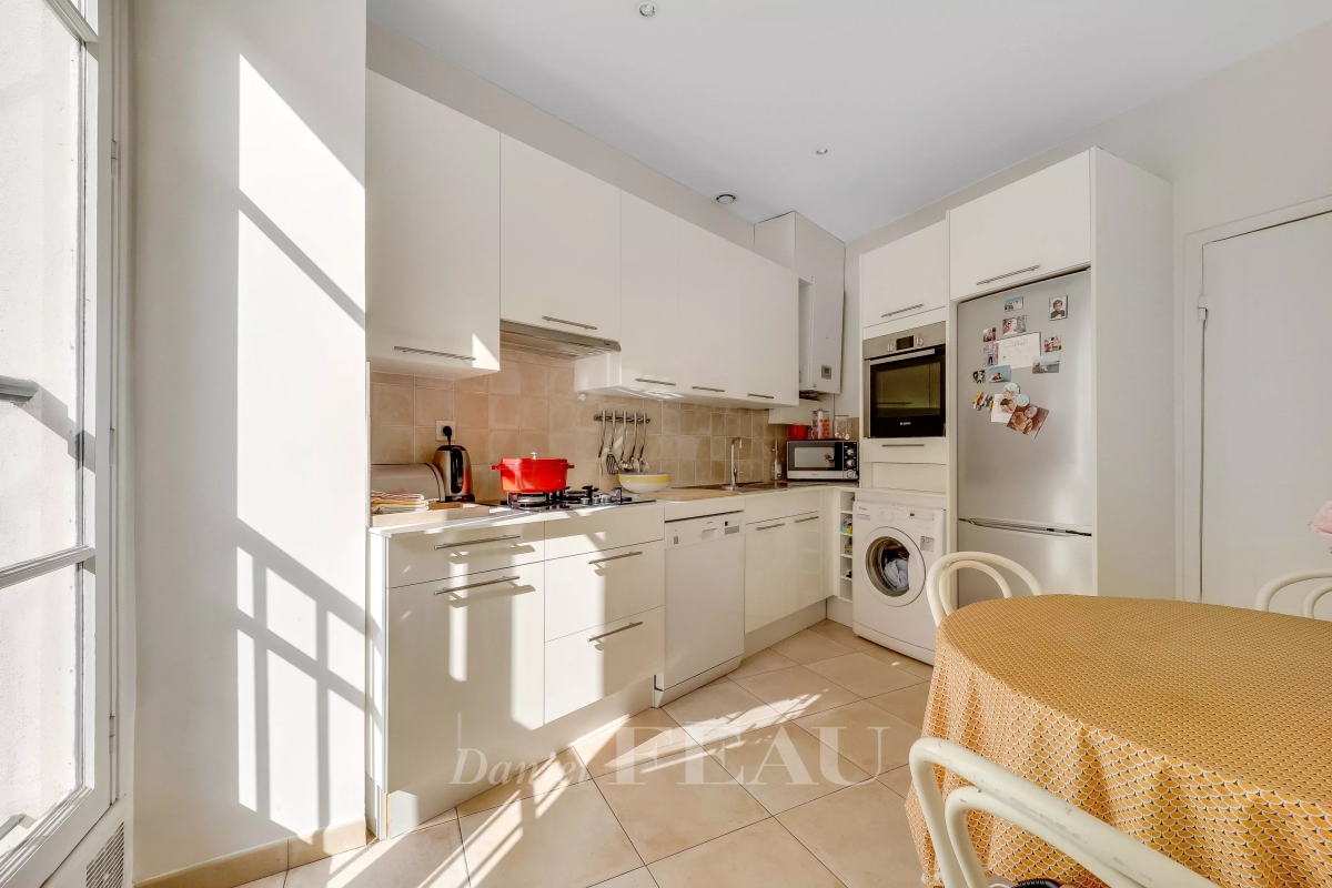Maison de luxe à vendre à Versailles, 1 050 000 €, Photo 4