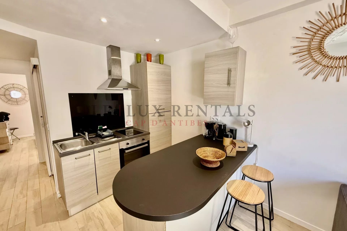 Appartement de luxe à louer à Antibes, 1 200 €, Photo 5