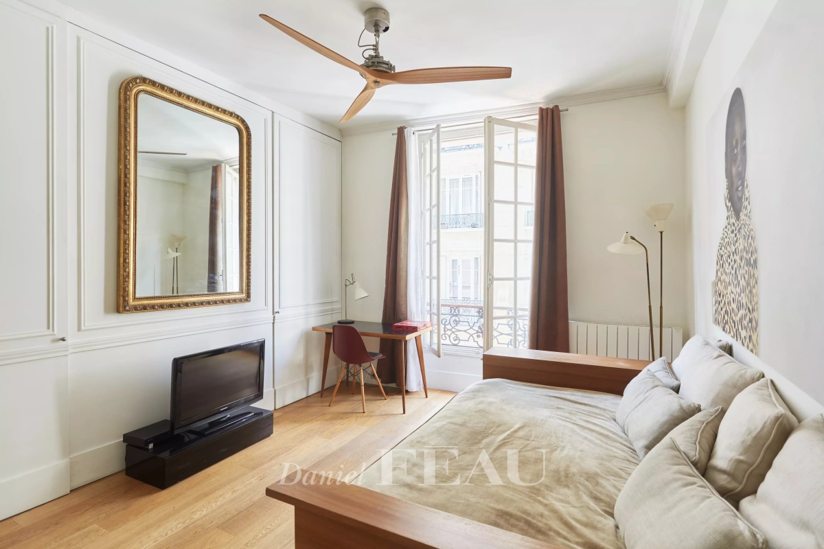 Appartement de luxe à vendre à Paris 7ème, 395 000 €, Photo 2