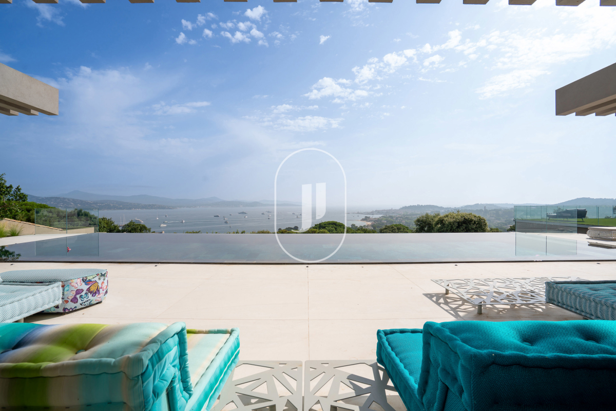 Maison de luxe à vendre à Gassin, 19 950 000 €, Photo 3