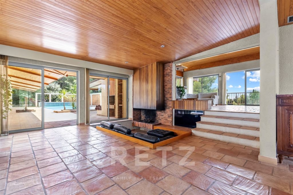 Maison de luxe à vendre à Sanary-sur-Mer, 1 950 000 €, Photo 4