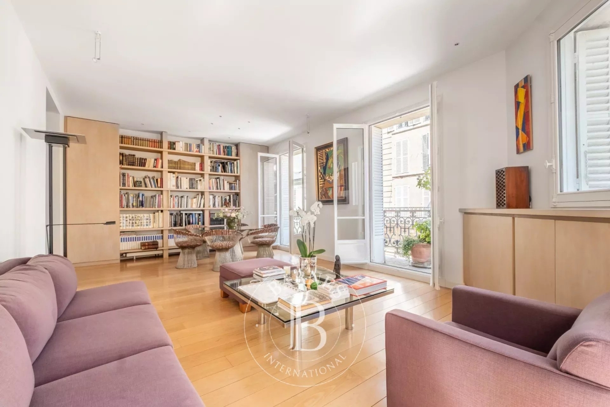 Luxury Apartment for sale in Paris 6Ème, 2 300 000 €, Photo 3