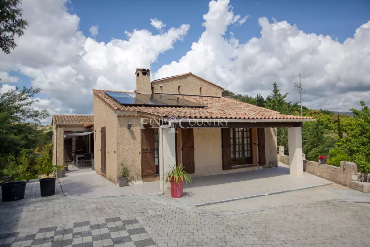 Maison de luxe à vendre à Mandelieu-la-Napoule, 599 000 €, Photo 1