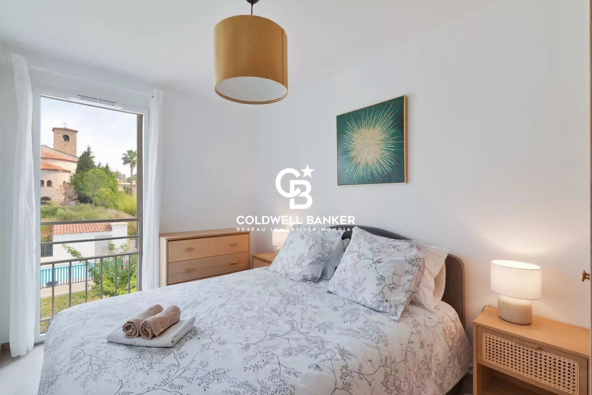 Luxury Apartment for sale in Antibes, 1 300 000 €, Photo 6