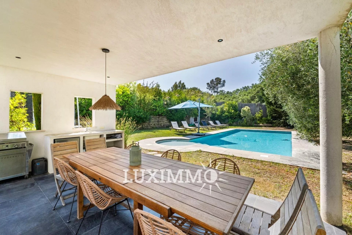 Luxury House for sale in Valbonne, 1 590 000 €, Photo 3