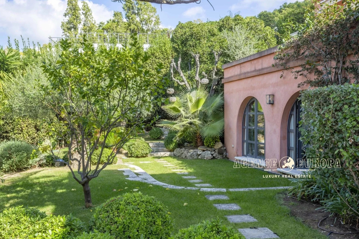 Luxury House for sale in Cannes, 2 100 000 €, Photo 7