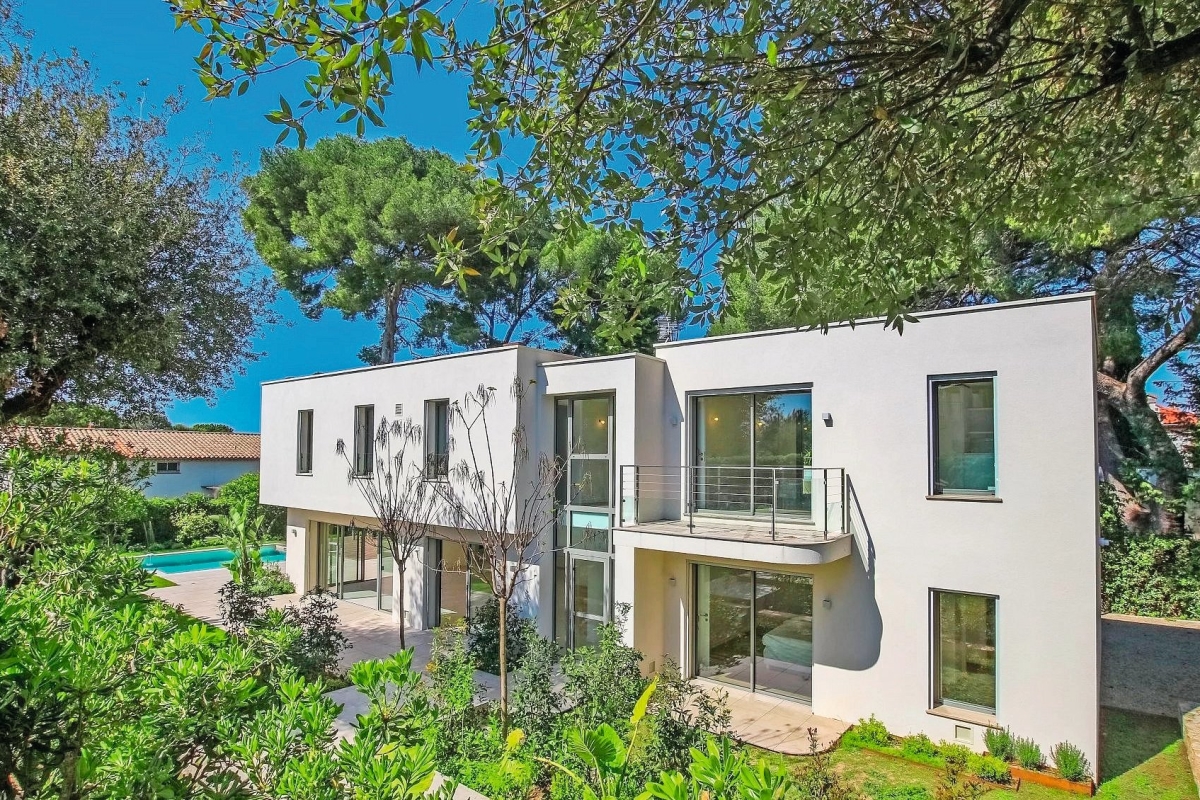 Luxury House for sale in Cap d'Antibes, 4 200 000 €, Photo 2