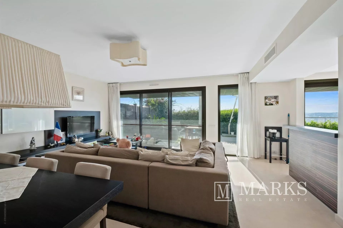 Luxury Apartment for sale in Nice, 2 150 000 €, Photo 2