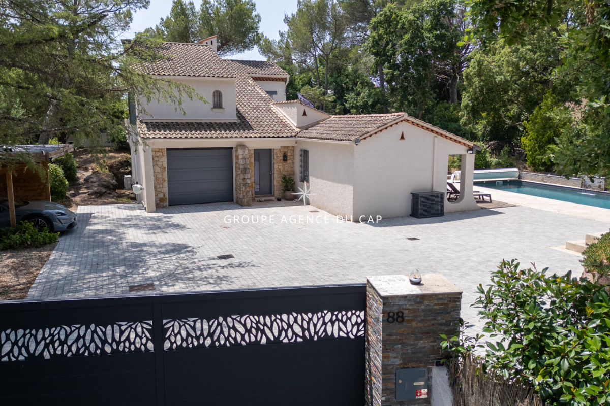 Luxury House for sale in Saint-Raphaël, 1 365 000 €, Photo 4