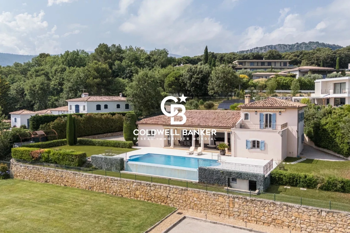 Maison de luxe à vendre à Châteauneuf-Grasse, 2 120 000 €, Photo 1
