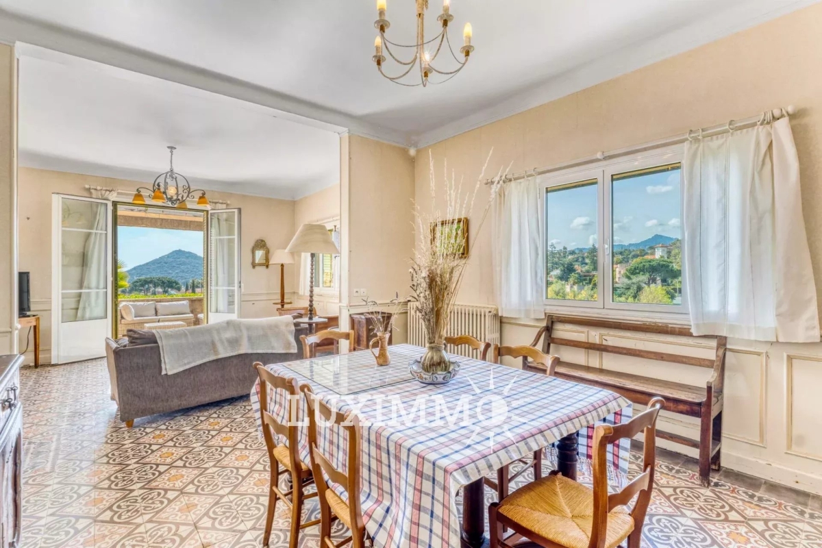 Maison de luxe à vendre à Mandelieu-la-Napoule, 1 390 000 €, Photo 4