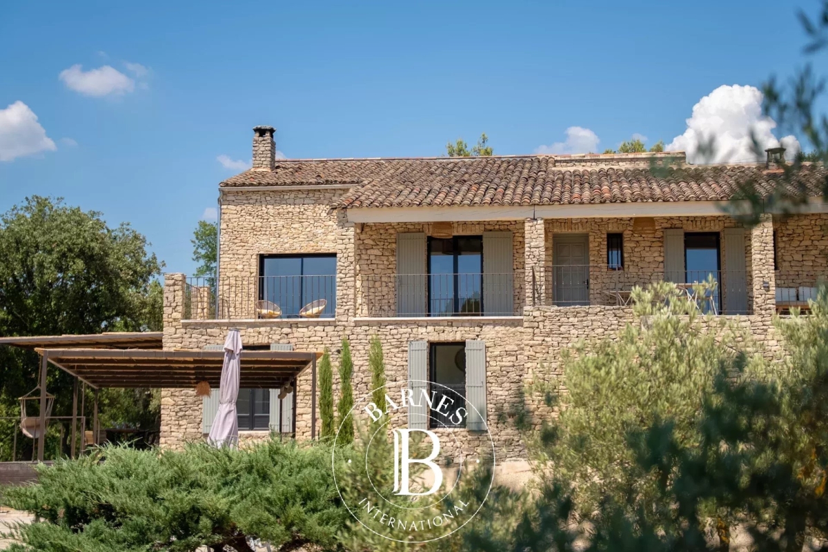 Luxury House for sale in Gordes, 2 390 000 €, Photo 2
