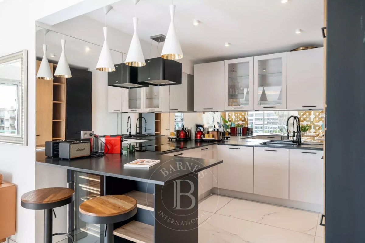 Luxury Apartment for sale in Cannes, 1 350 000 €, Photo 4