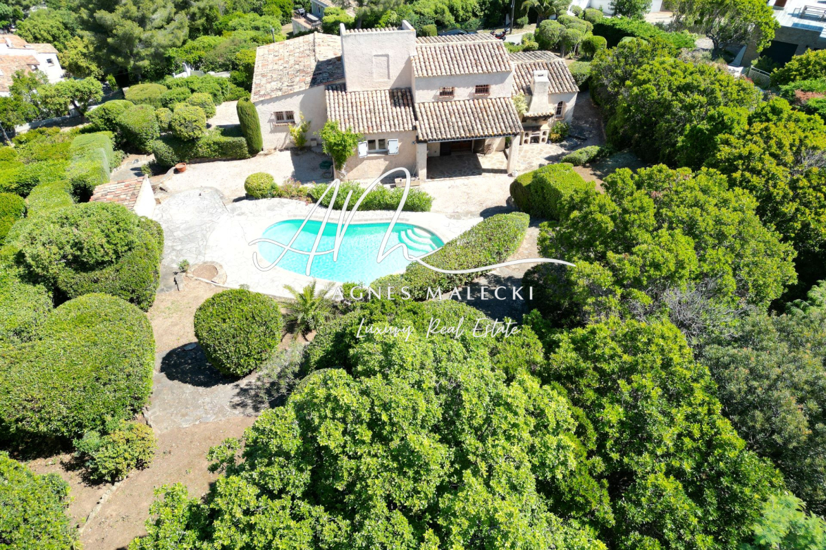 Luxury House for sale in Cavalaire-sur-Mer, 1 344 000 €, Photo 5