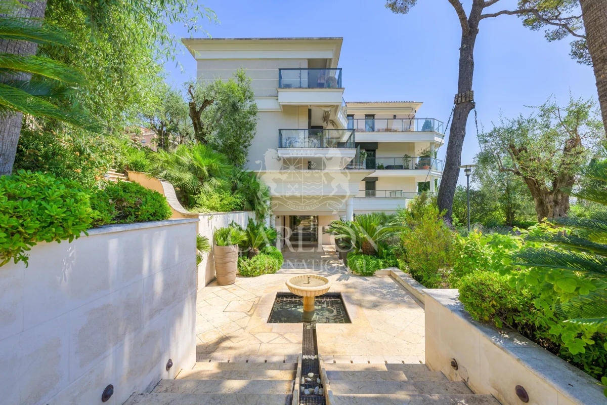 Luxury Apartment for sale in Grasse, 795 000 €, Photo 6