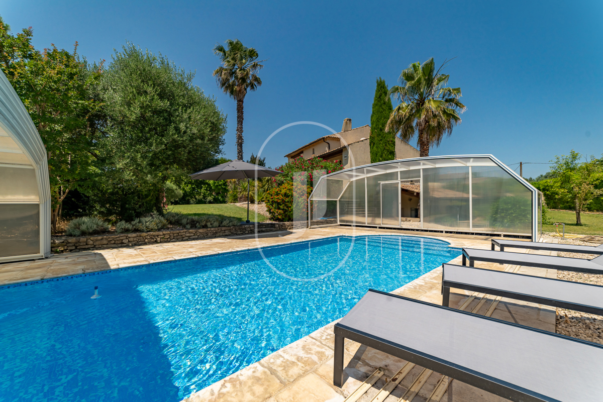 Maison de luxe à vendre à Uzès, 1 090 000 €, Photo 1