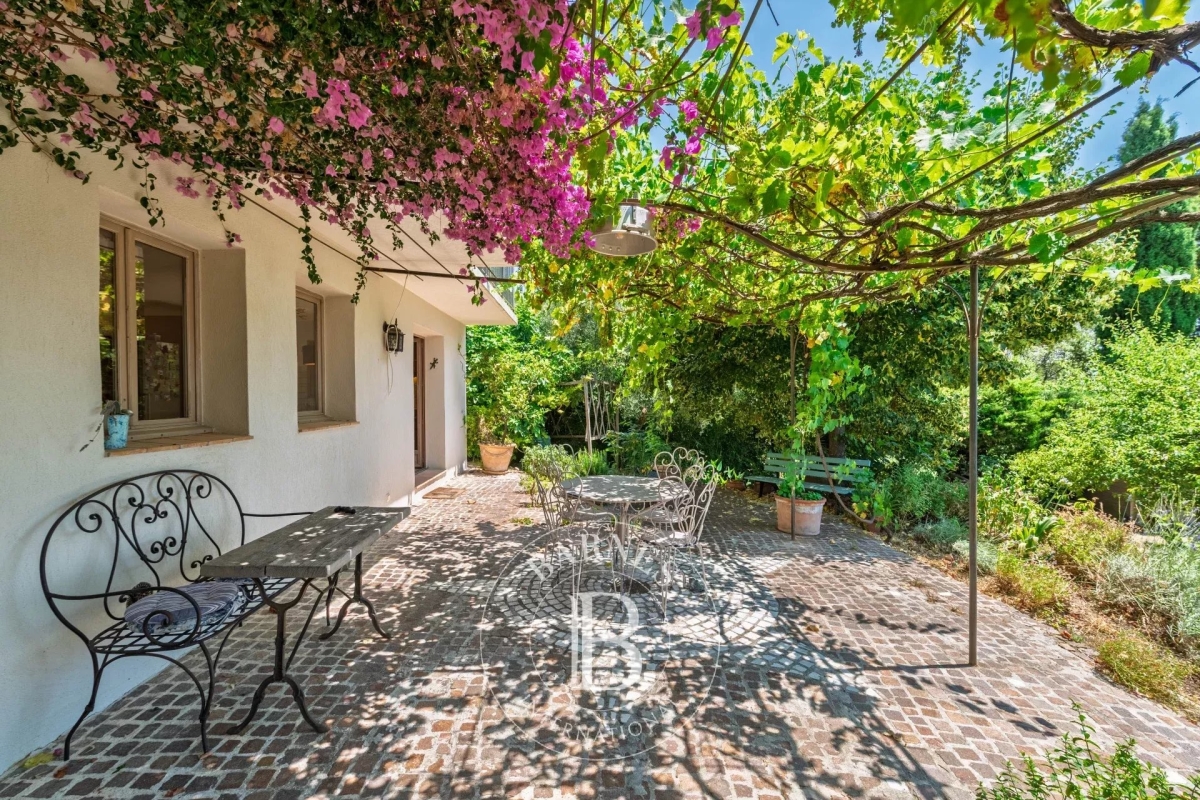 Luxury House for sale in Châteauneuf-Grasse, 1 085 000 €, Photo 4