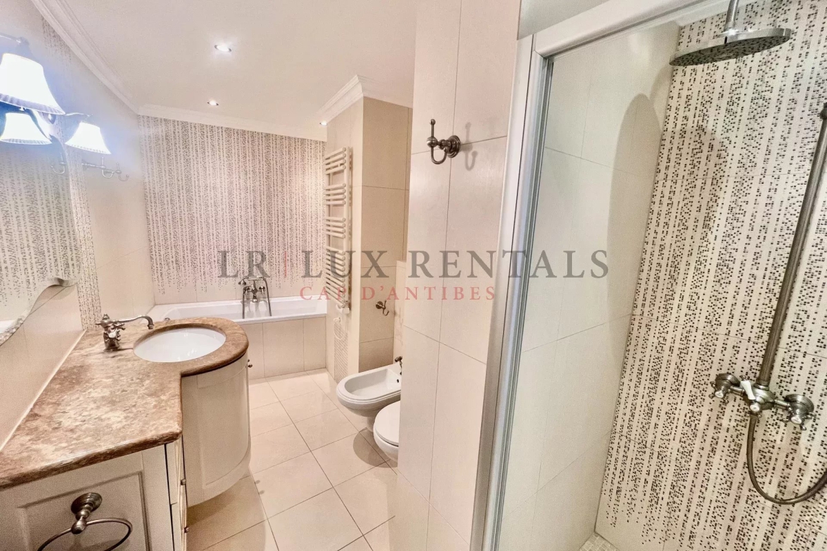 Luxury Apartment for sale in Cap d'Antibes, 1 700 000 €, Photo 7